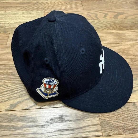 KITH New York Yankees Fitted - Picture 3 of 6